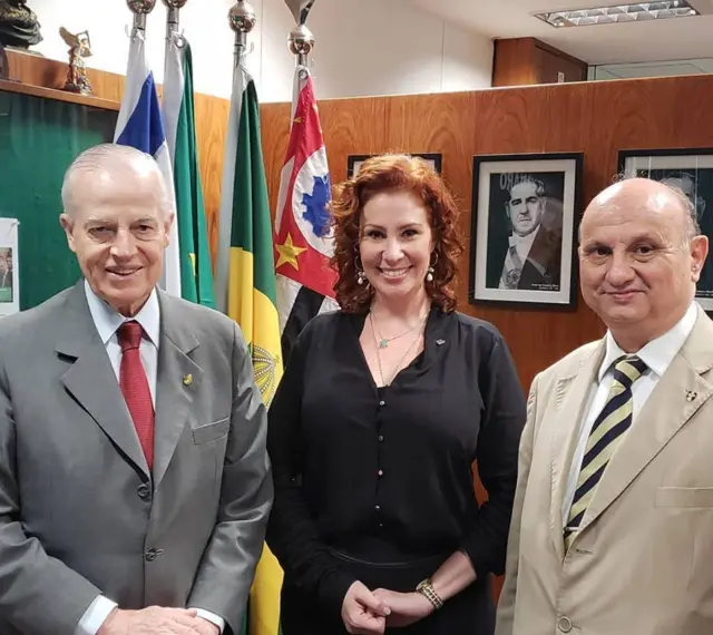 Carla Zambelli e Bertrand Orleans e Bragança