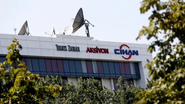 Kapatılan Todays Zaman gazetesi, Aksiyon dergisi ve Cihan haber ajansının merkezi