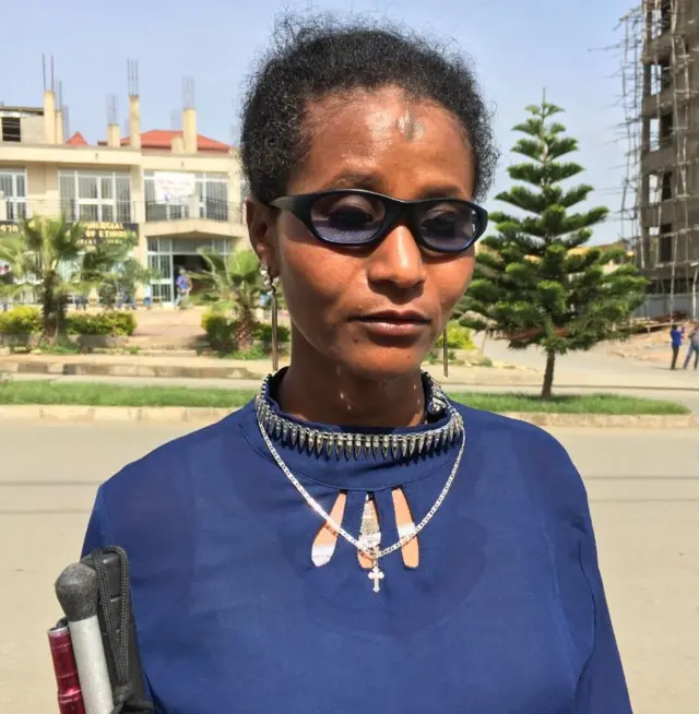 ንግስቲ ሕሉፍ