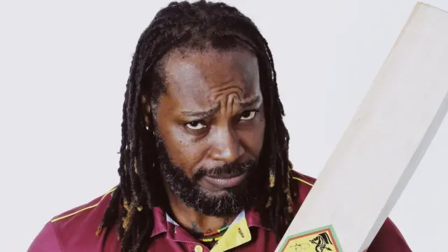 গেইলকে টি-টোয়েন্টি ক্রিকেটে 'ইউনিভার্সাল বস' বলা হয়।