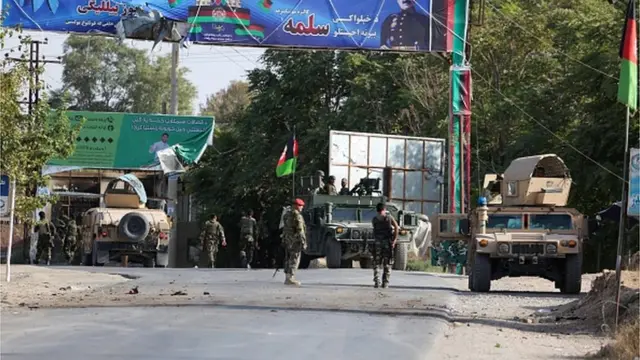 Jami'an tsaron Afghanistan a wani wuri da aka kai harin kunar bakin wake a wajen garin Kunduz a watan Satumbar 2019