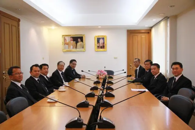 พปชร ปชป