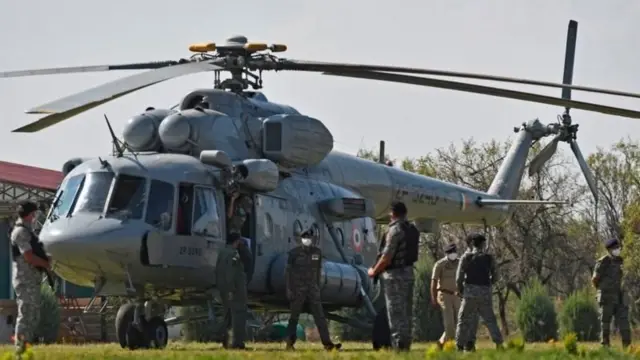 డ్రోన్లను సులభంగా గుర్తించి పేల్చేయవచ్చునని నిపుణులు చెబుతున్నారు.