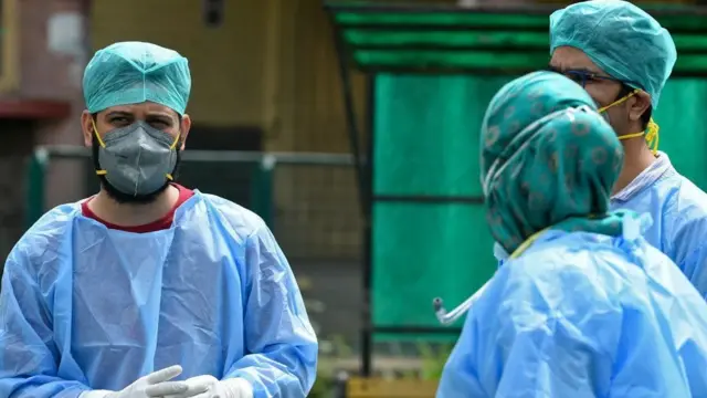 கொரோனா இந்தியா: பாதிக்கப்பட்டோரின் எண்ணிக்கை 13000-ஐ கடந்தது