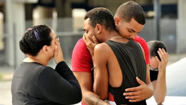 Жители Орландо стали свидетелями самого кровавого нападения подобного рода в истории США