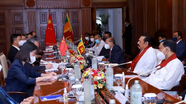 கூட்டம்