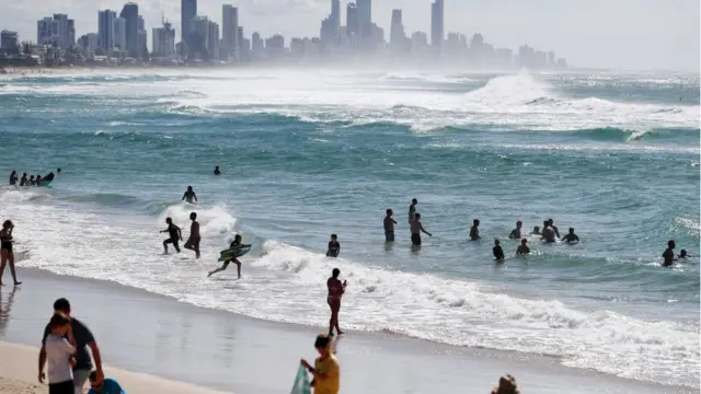 Bãi biển Burleigh Heads ở bang Queensland, Úc