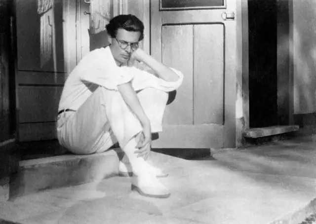 Олдос Гакслі