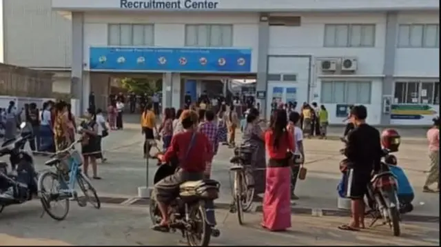  ရန်ကုန်က အထည်ချုပ်စက်ရုံတစ်ရုံ 