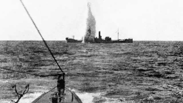 جس بحری جہاز میں ٹرانسمیٹر تھا وہ تو پاکستان پہنچ گیا تھا لیکن جس بحری جہاز میں کنٹرول پینل تھا اس پر جرمنی نے حملہ کر دیا