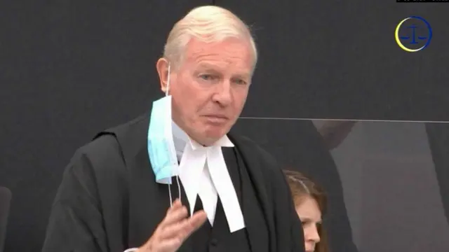 Kosova'nın eski cumhurbaşkanı Taçi, insanlığa karşı suçlardan ötürü hakim karşısına çıktı