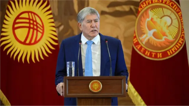 Алмазбек Атамбаев Назарбаев тууралуу сөзүн туура эмес кылдым окшойт деди