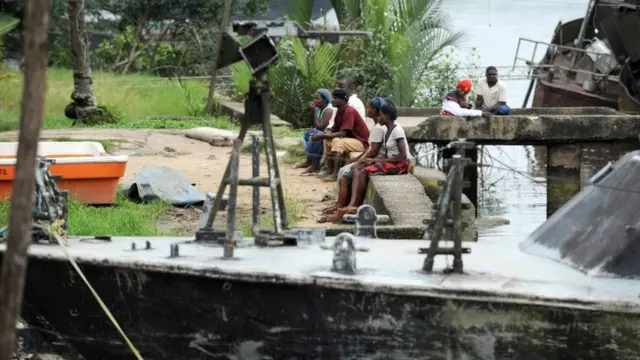 Awọn eeyan agbegbe guusu Cameroun to wọ Naijiria joko leti bebe odo kan