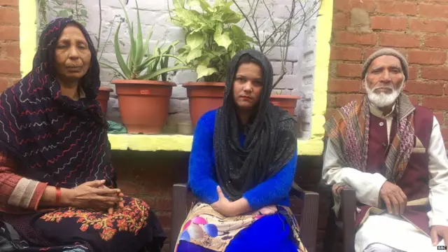 అత్తా మామలతో సురభి