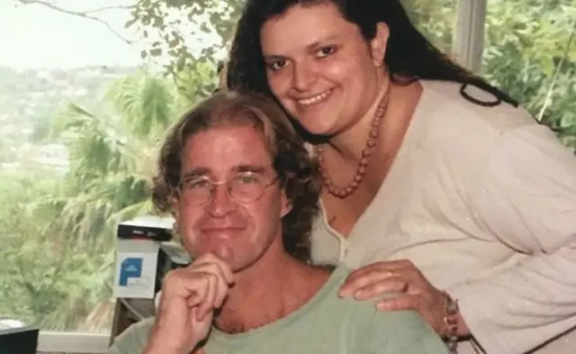 James Ricketson y Roxanne Holmes