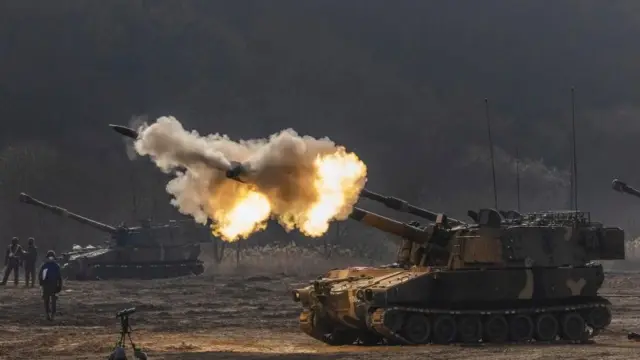 s korea army fires shell