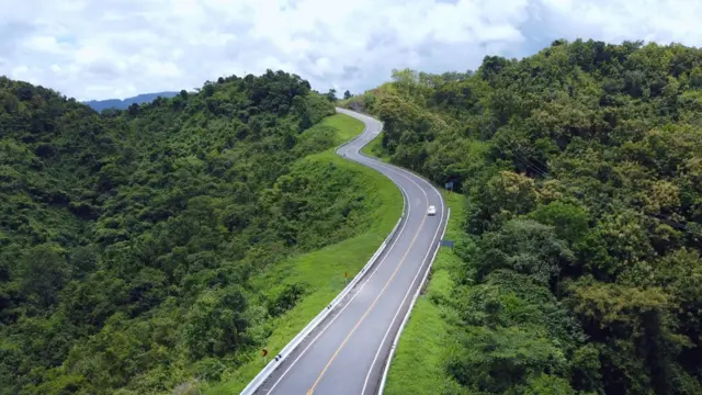 ગુજરાતી યુવાન મ્યાનમારમાં ફસાયો