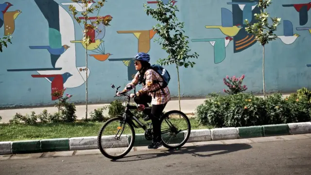 کم تحرکی در زنان ایرانی از عوامل چاقی مفرط است