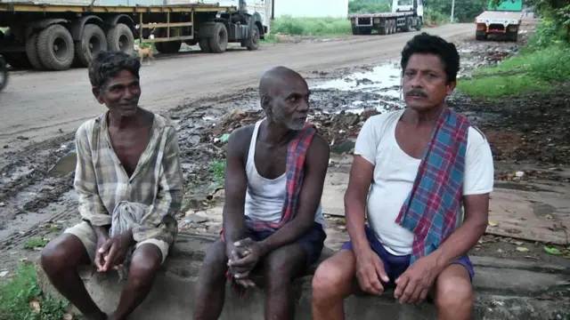 కార్మికులు