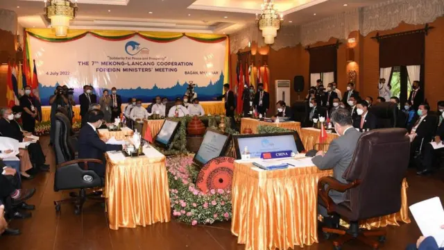 ပြည်တွင်းစစ်အခြေအနေ ဆိုးရွားလာနေတဲ့ မြန်မာပြည်အရေးအတွက် ဒေသတွင်း စိုးရိမ်မှုတွေ ရှိနေ