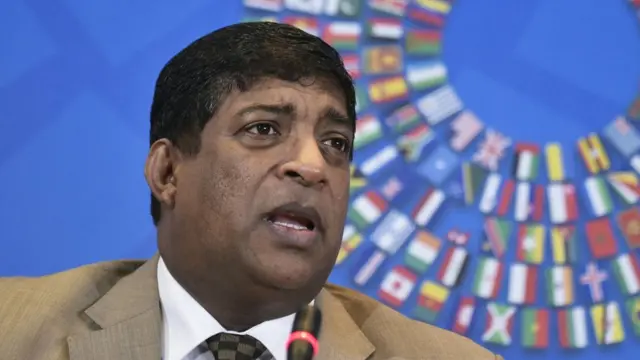 රවී කරුණානායක