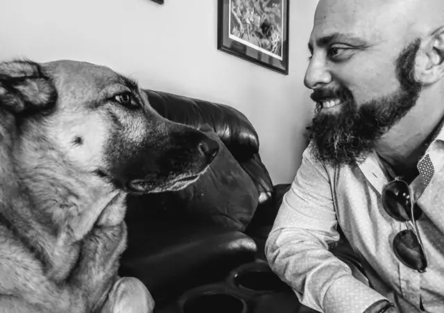 Дэвид с псом