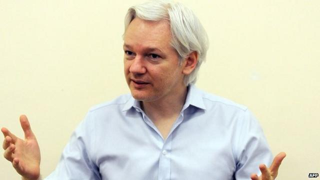 Julian Assange, em 14 de junho de 2013