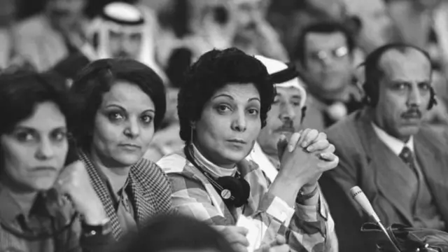 Laila Khalid akiwa katika mkutano