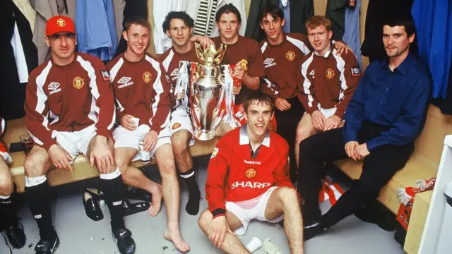 La exitosa generación del 92 del Manchester United junto a Eric Cantona y Roy Keane.