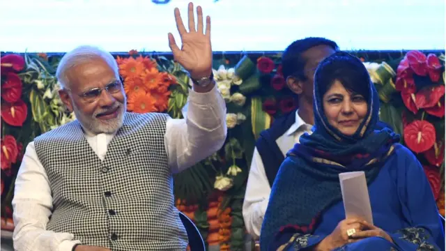 मोदी और महबूबा