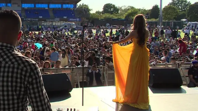 আফগানিস্তানের প্রবাসীদের মধ্যে মোজদাহ জামালজাদাহ অত্যন্ত জনপ্রিয়