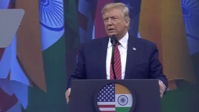 डोनल्ड ट्रंप