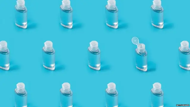 ਸੈਨੇਟਾਈਜ਼ਰ