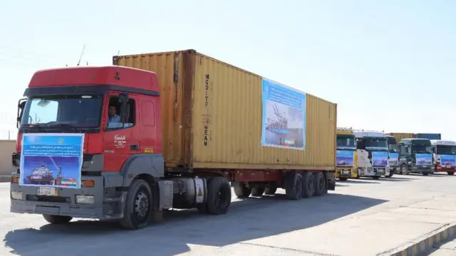 رپوټونه وايي، هند ته په دغو ځمکنیو صادراتو کې مۍ او د ننګرهار ولایت شوکاڼی 'تالک' شامل دي.