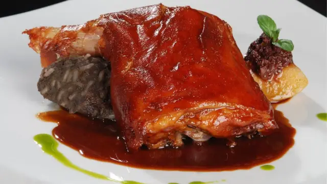Cochinillo de las tres semanas, una de las especialidades de la chef Yérika Muñoz en el restaurante Astrid & Gastón de Ciudad de México.