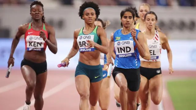 ரிலே போட்டி