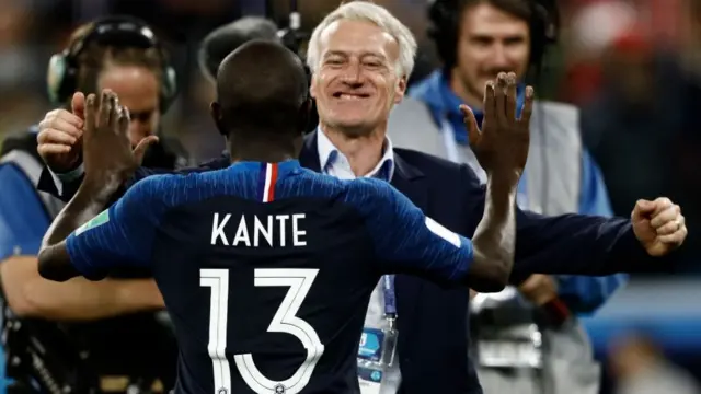 কোচ দেশাম্পের তুরুপের তাস কানটে