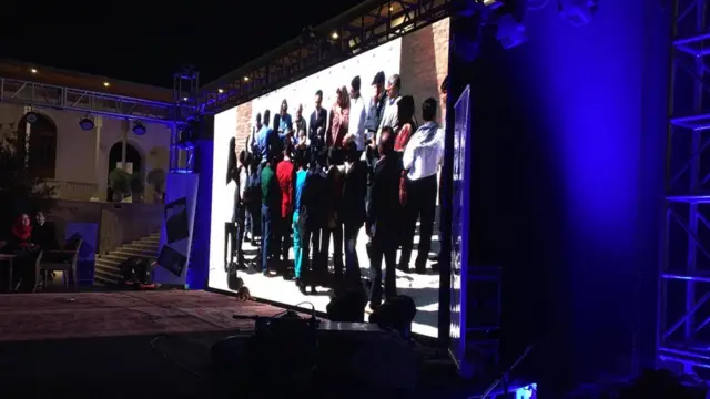 عکسی از صفحه نمایش جشنواره