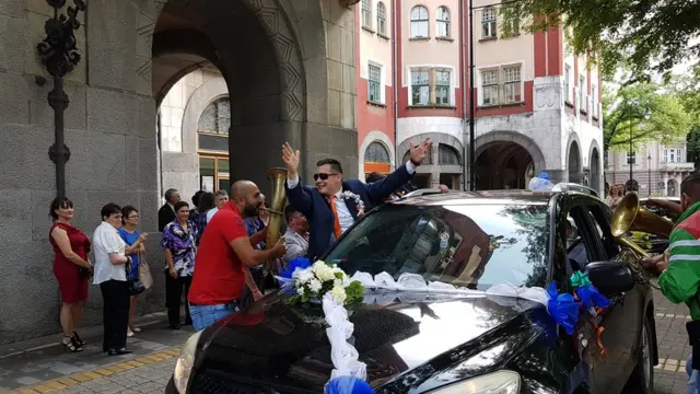 венчање у суботици младожења