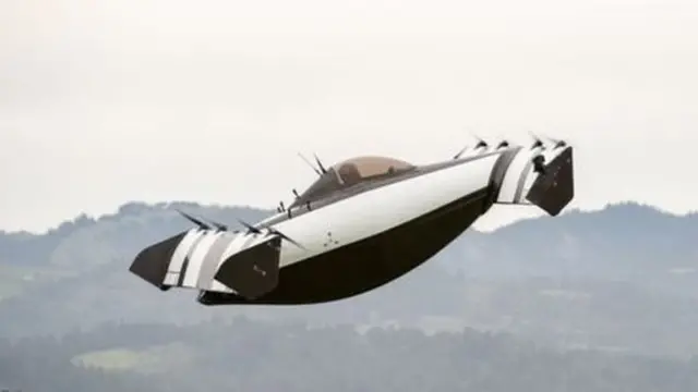 காரின் விலையில் 'பறக்கும் வாகனங்கள்' - அட்டகாச முயற்சி