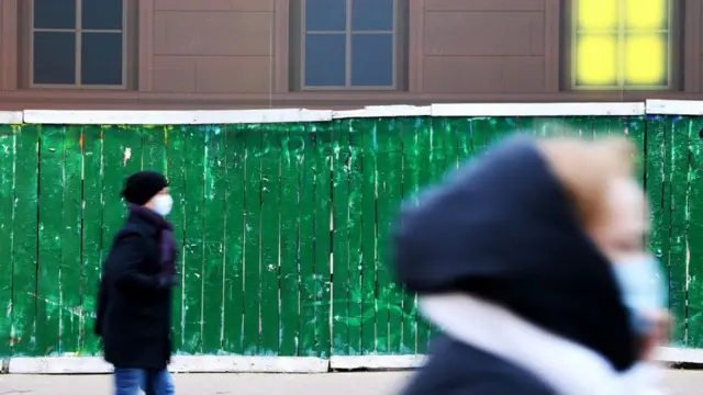 Жорсткий карантин в Україні. Що відомо про плани влади