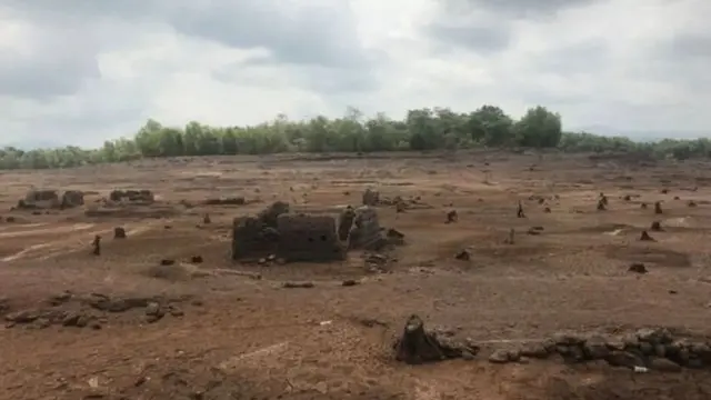 ગામનું એક દૃશ્ય