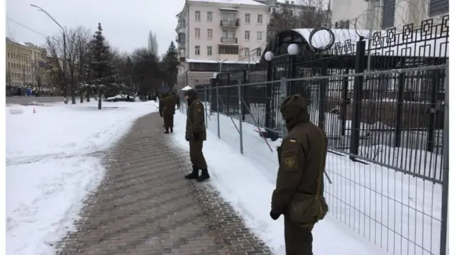 Правоохоронці біля посольства РФ у Києві