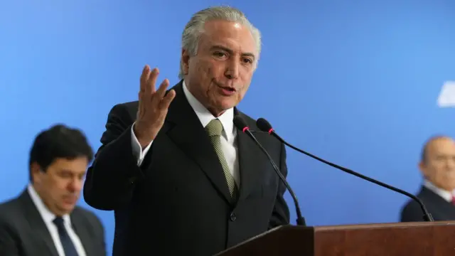 O presidente interino Michel Temer durante a possedownload vbetMarcelo Calero no Ministério da Cultura