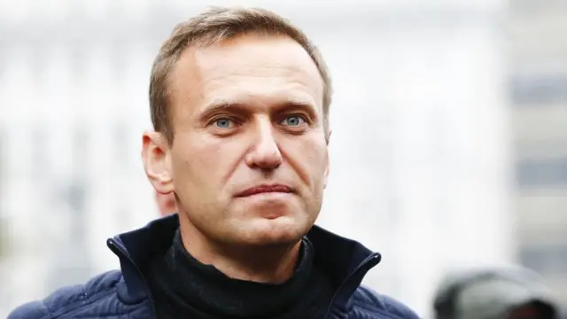 Alexei Navalny fell ill when flying from Moscow to Tomsk