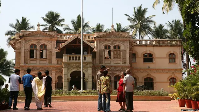 महापौर बंगला