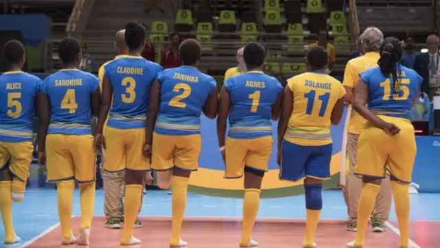 لاعبو كرة طائرة معاقون