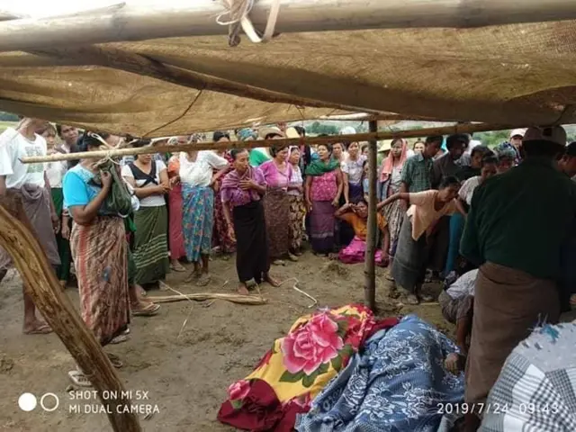 သေဆုံးသူတွေက အမျိုးသား ၈ယောက် အမျိုးသမီး ၂ ယောက် ဖြစ်ပြီး ဒဏ်ရာရသူတွေလည်းရှိတယ်။