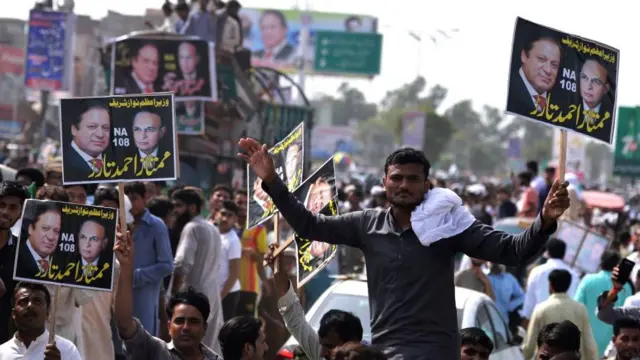 नवाज़ शरीफ़ की रैली