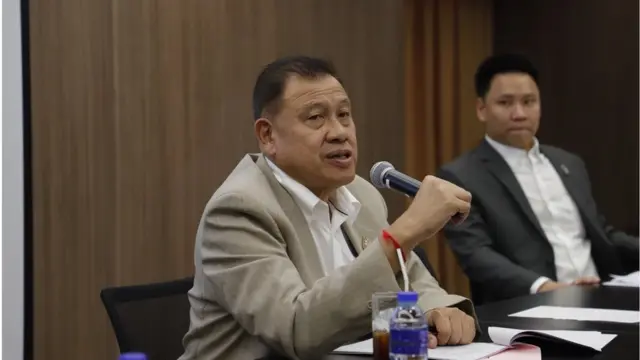 วิรัช รัตนเศรษฐ